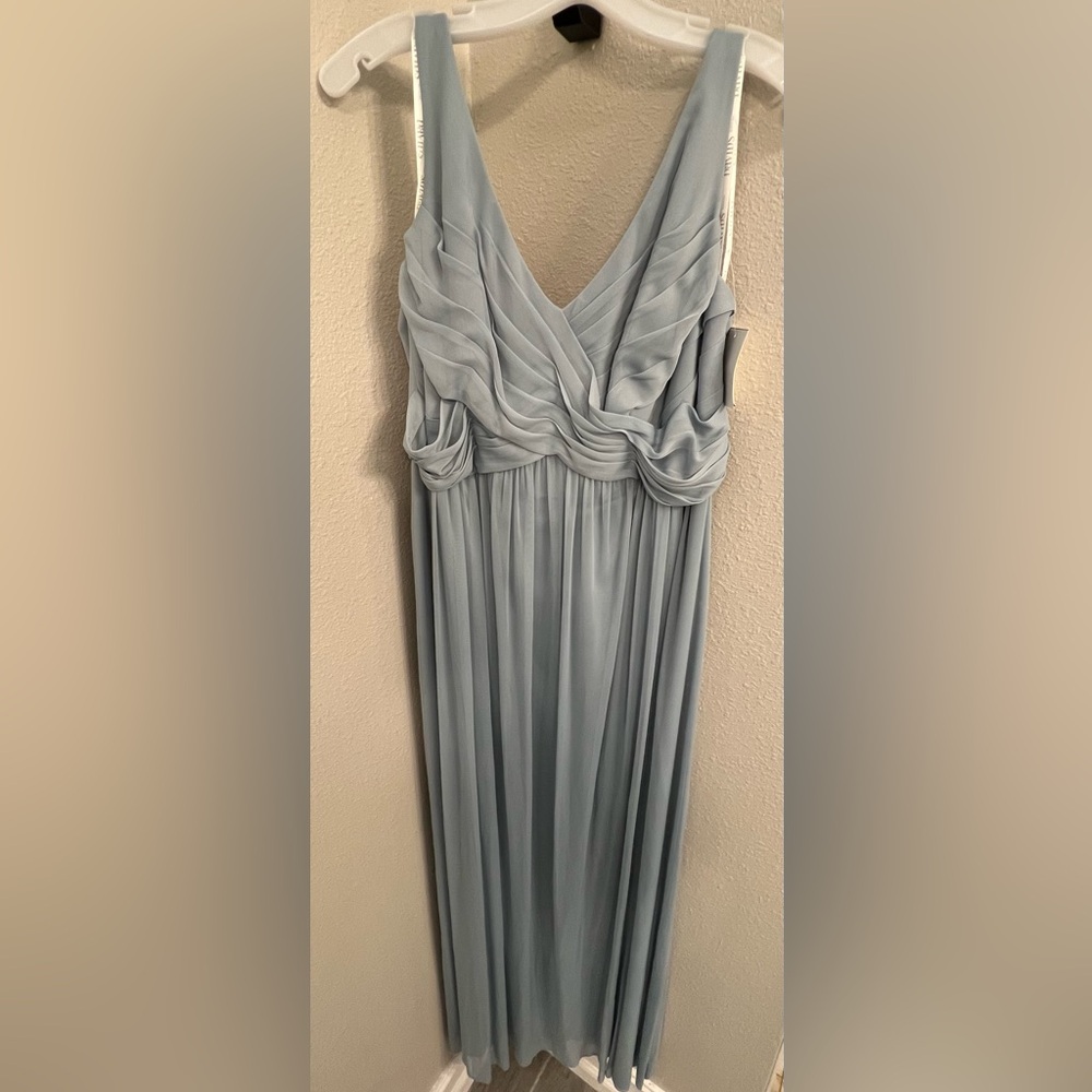 NWT David’s Bridal Dusty Blue Dress Size 16